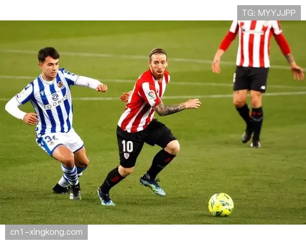 毕尔巴鄂竞技1-1皇家社会：巴斯克德比中的中场控制权争夺